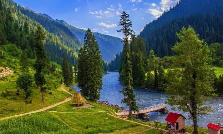 Neelum Valley sightseeing