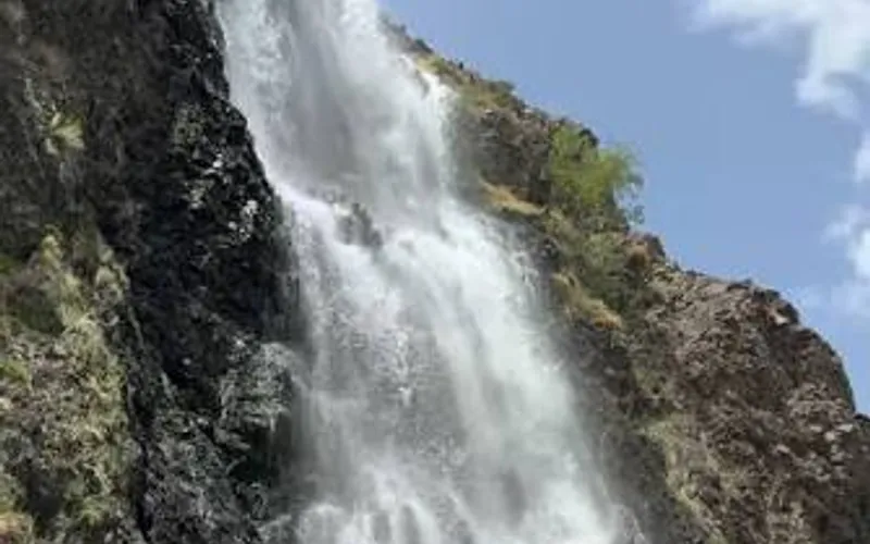 Noseri Waterfall